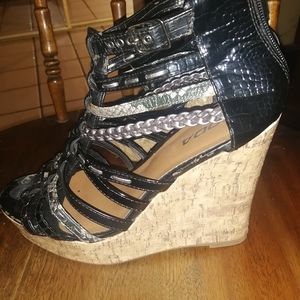 Wedge strappy sandles